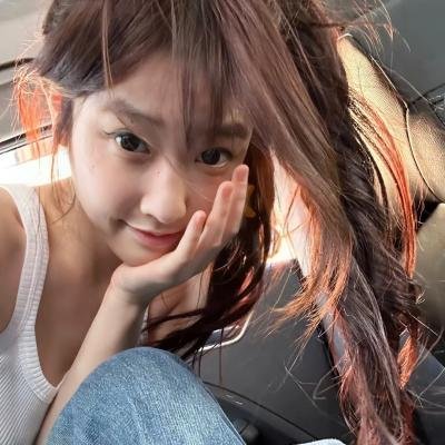 衣橱里的她1